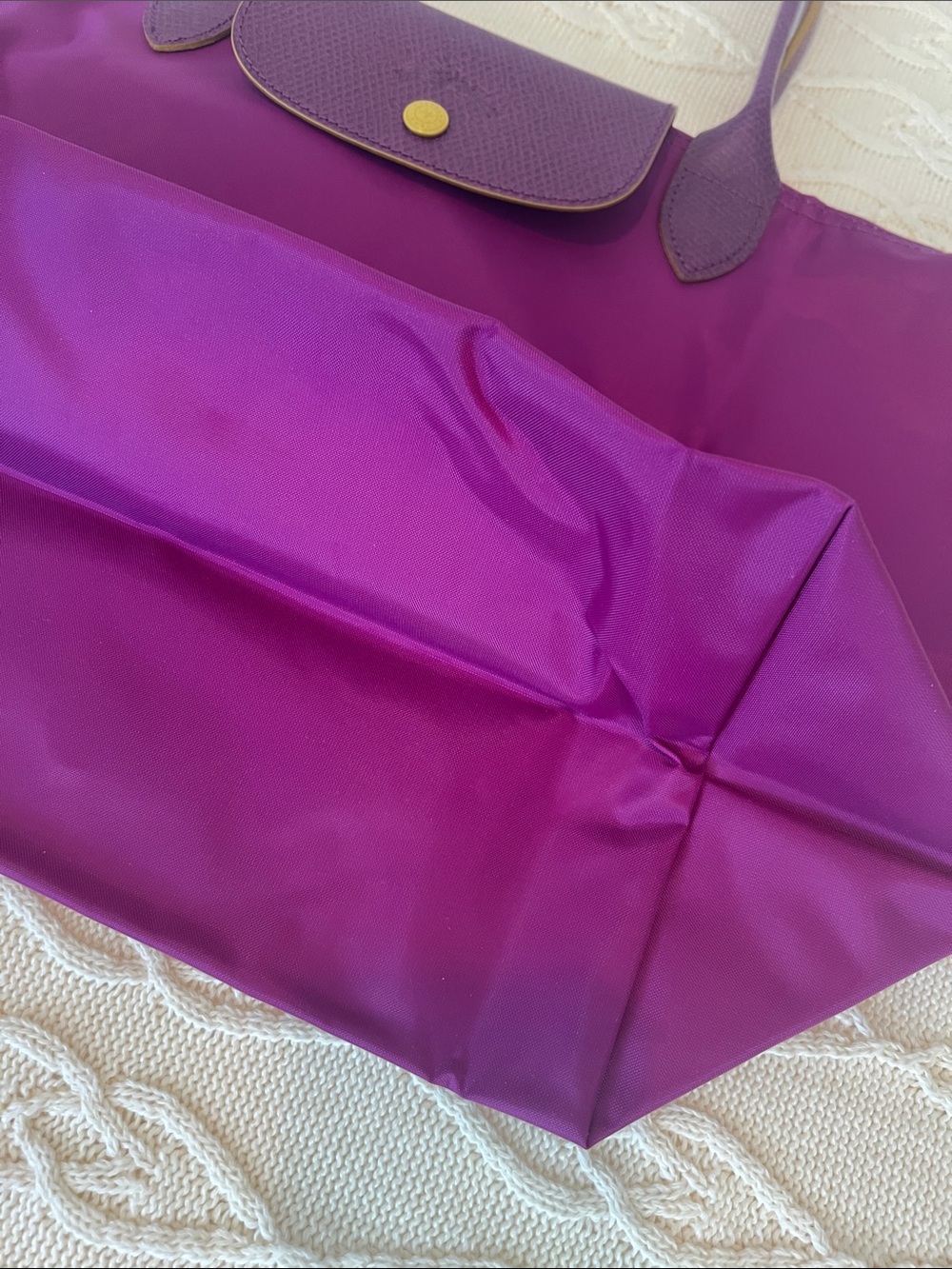 Longchamp Purple Nylon Le Pliage Tote Medium like New - Picture 3 of 8
